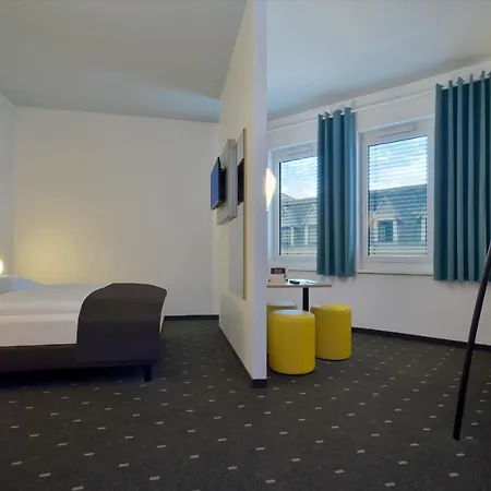 Halle Hotel 3*