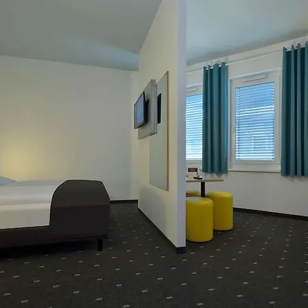 Halle Hotel 3*